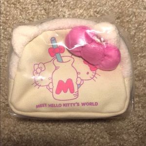 Hello Kitty Coin Pouch